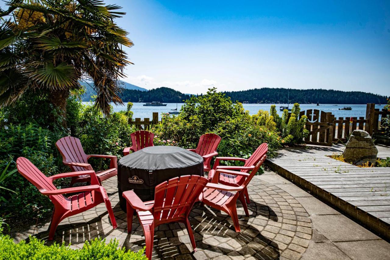 Iconic 3-Story Waterfront 'Marina House' W/ View Vila Gibsons Exterior foto